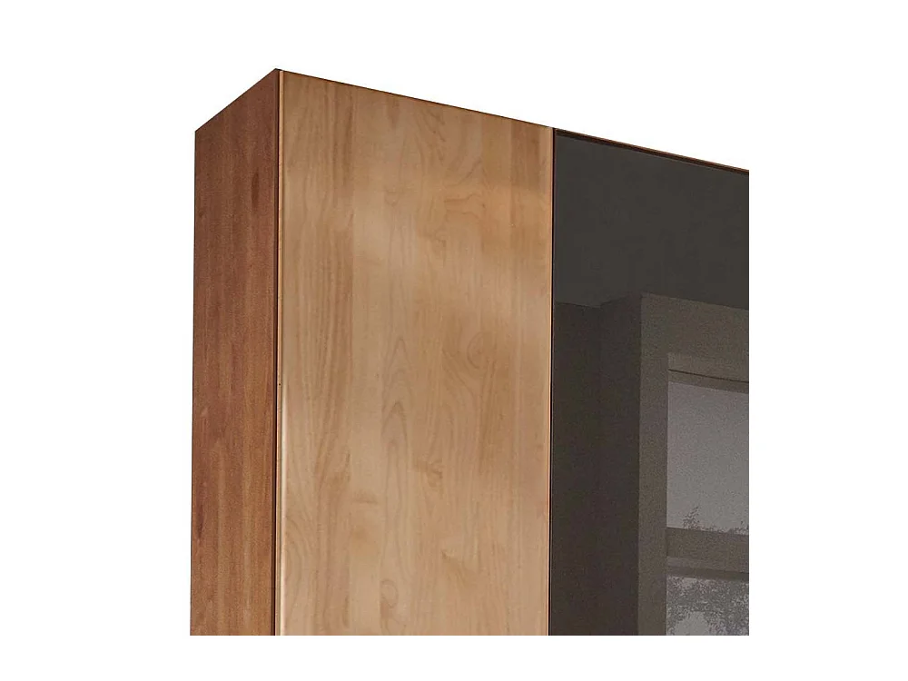 Kleiderschrank Schlafzimmerschrank in Erlefarben und Dunkelbraun