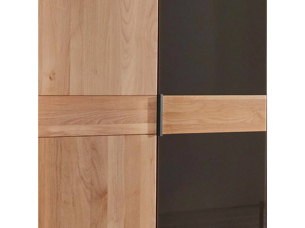 Kleiderschrank Schlafzimmerschrank in Erlefarben und Dunkelbraun