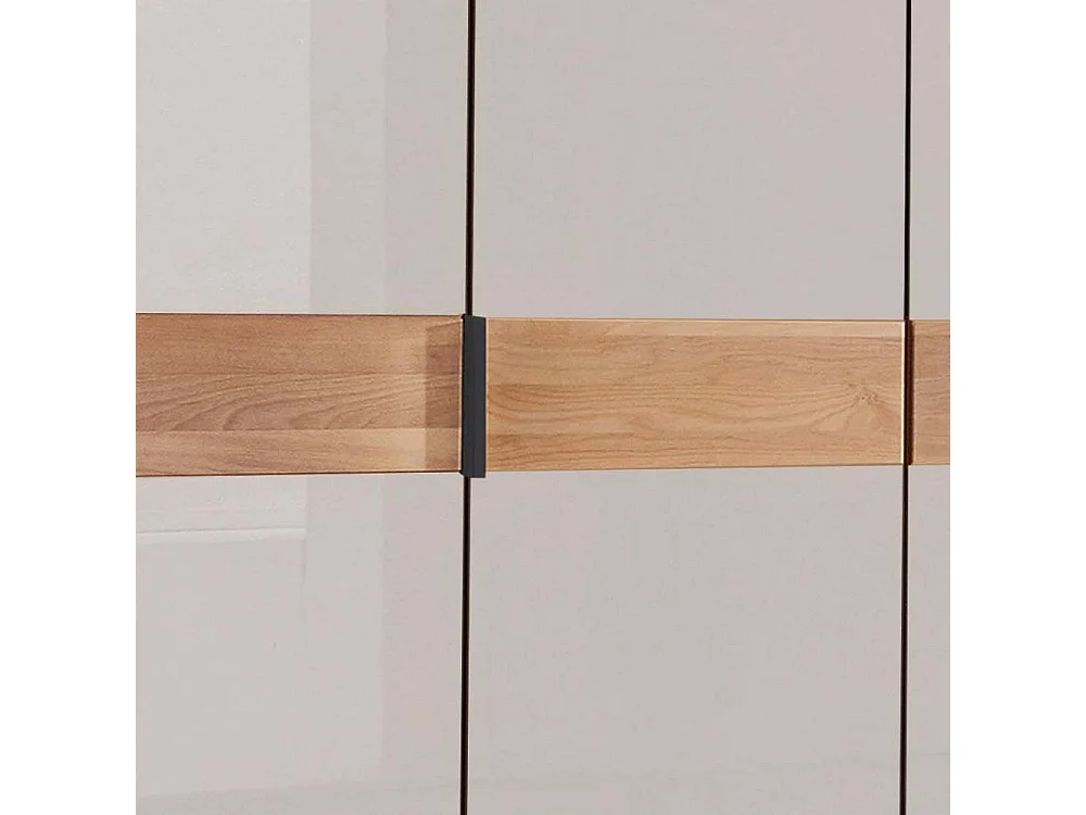 Schlafzimmerkleiderschrank Drehtürschrank in modernem Design 393 cm breit