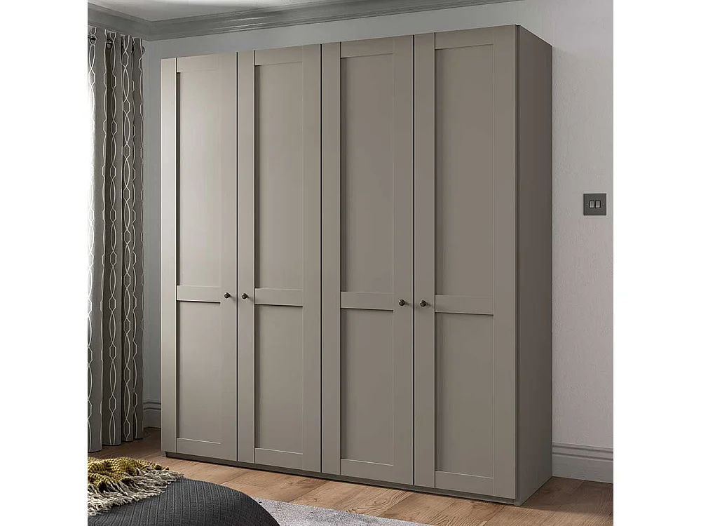 Hellgrauer Schlafzimmerschrank 200 cm breit 4 Drehtüren