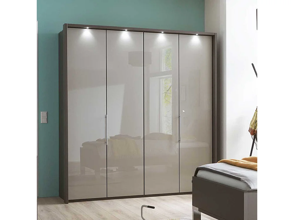 Falttüren Schlafzimmerschrank in Hellgrau und Braun LED Beleuchtung