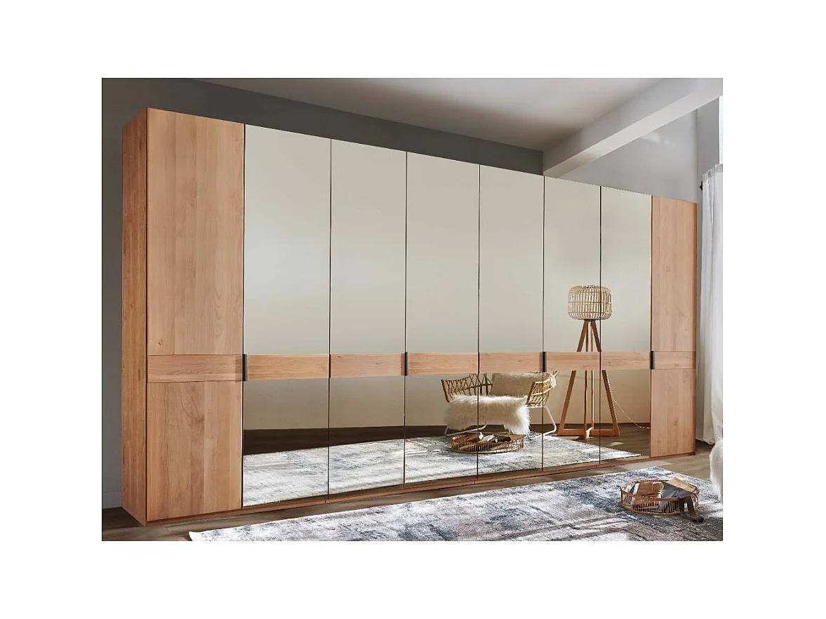 Kleiderschrank Schrank in modernem Design mit teilmassiver Oberfläche