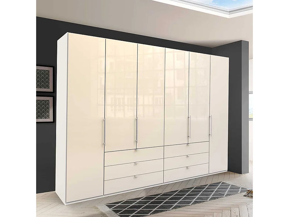Kleiderschrank in Cremefarben und Weiß Falttüren