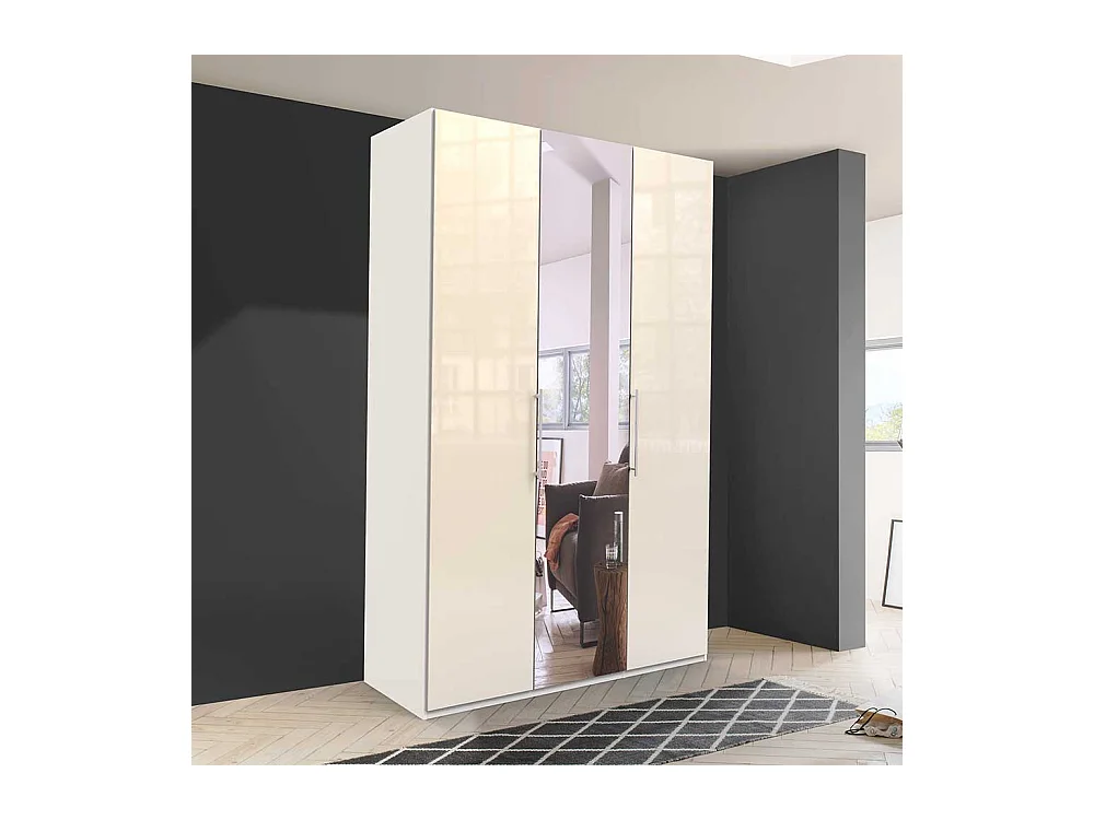 Kleiderschrank in modernem Design Spiegel
