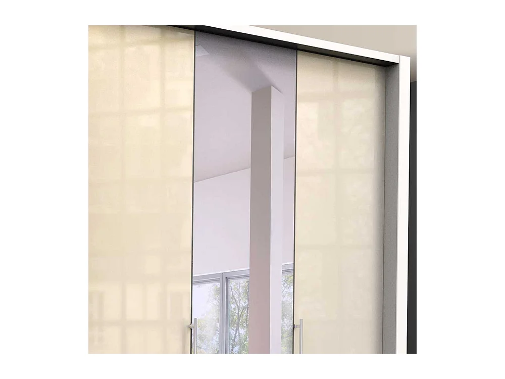 Kleiderschrank in modernem Design Spiegel