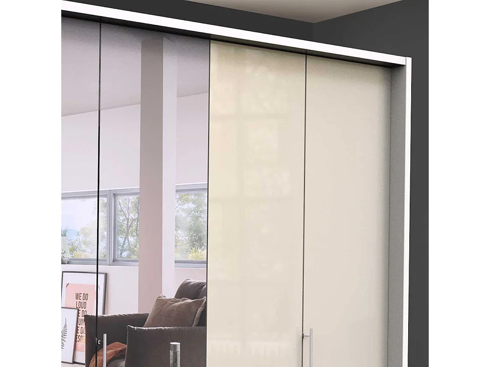 Schlafzimmerschrank 3 türig Cremefarben glasbeschichtet