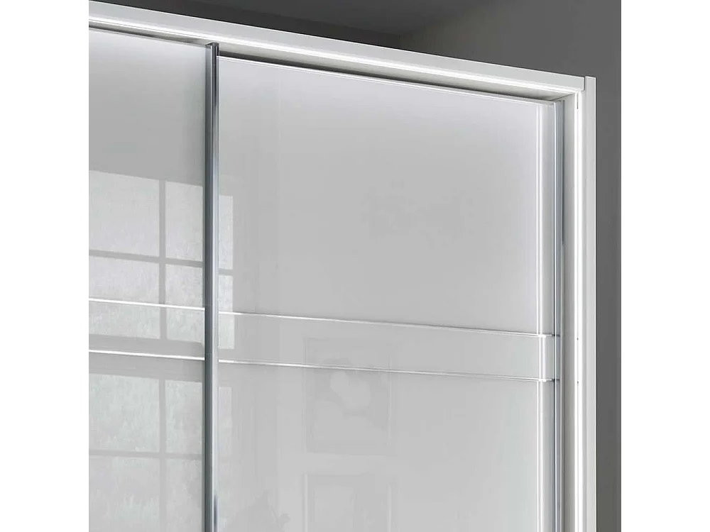 Schwebetürenschrank in Weiß Made in Germany