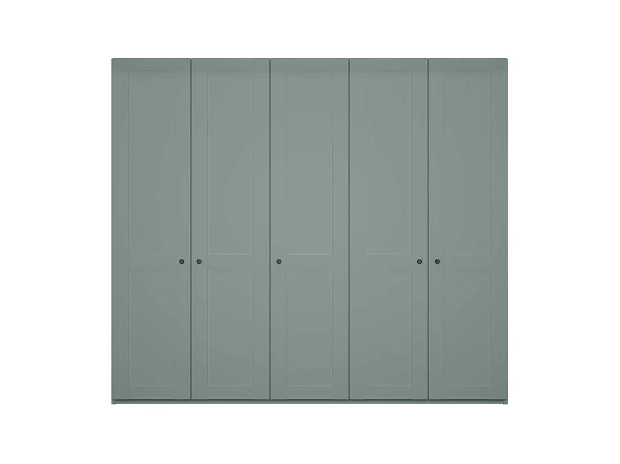 Schlafzimmerschrank mit 5 Türen in Graugrün Landhausstil