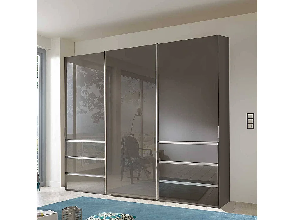 Brauner Schlafzimmerschrank mit sechs Schubladen Made in Germany