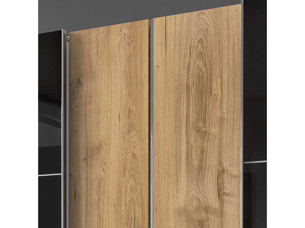 Moderner Schlafzimmerschrank mit Dreh- und Schiebetüren Selbsteinzug