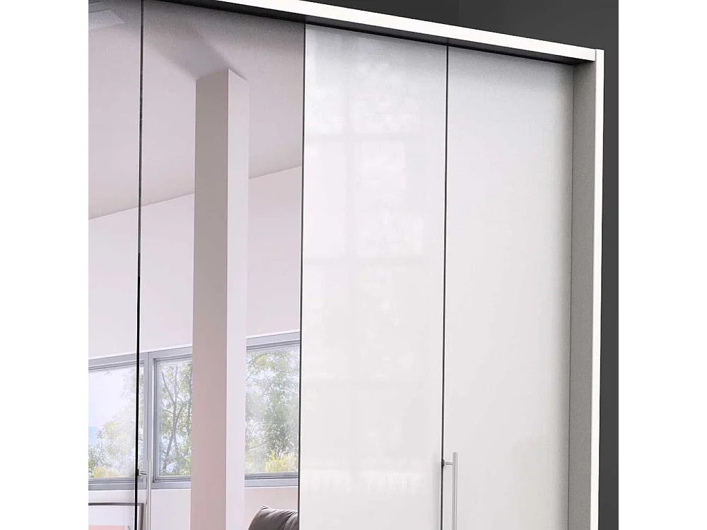 Falttürenschrank mit Spiegel modern