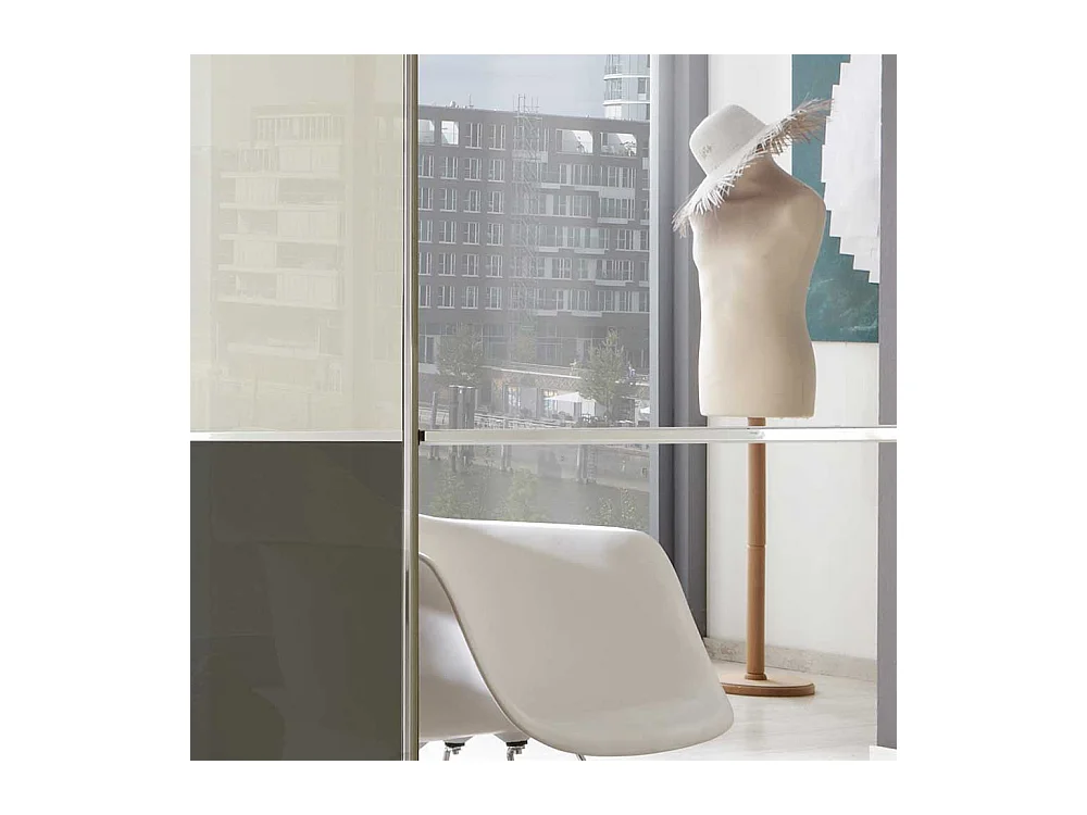 Schwebetüren Kleiderschrank in Creme Weiß und Braun 250 cm breit