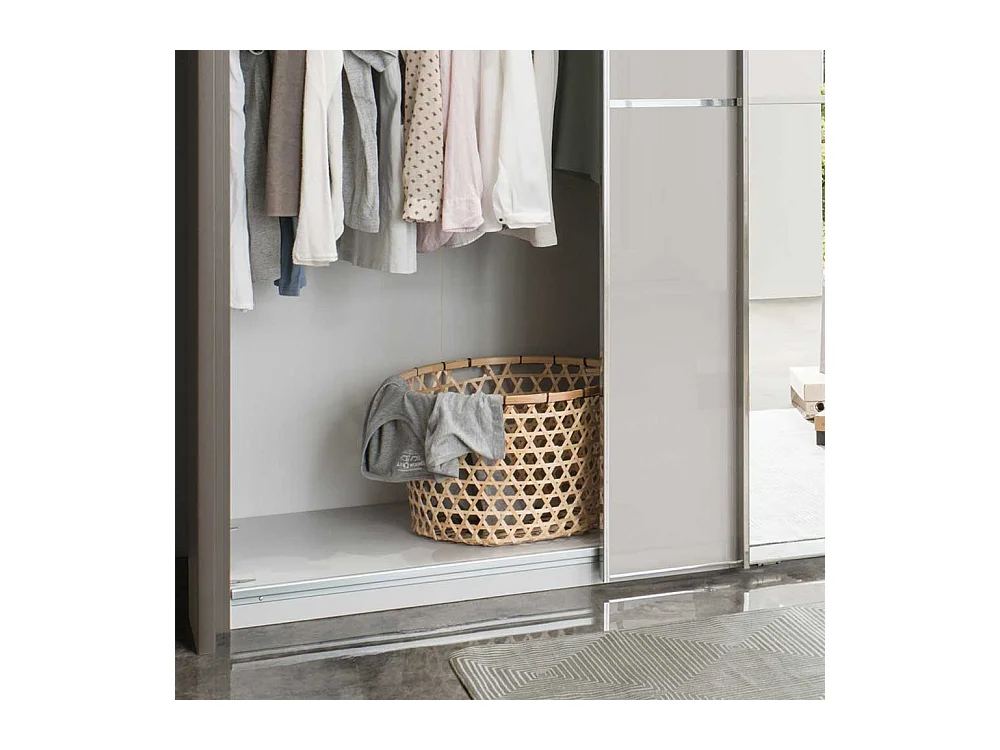 Schwebetuerenschrank mit Spiegel Hellgrau und Braun