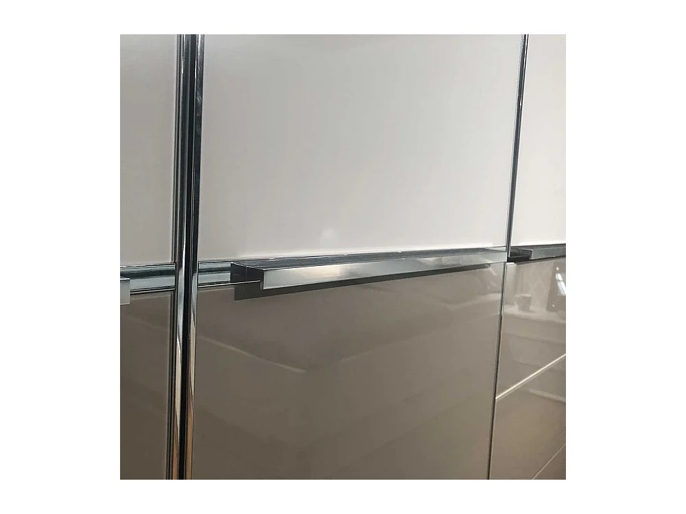 Schlafzimmerkleiderschrank Drehtürenschrank in modernem Design 345 cm breit