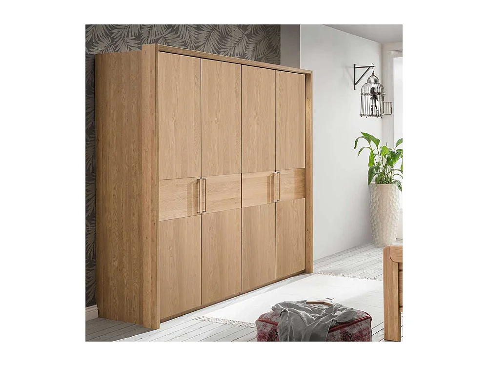 Schlafzimmerschrank aus Eiche teilmassiv 4-türig