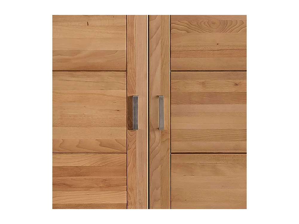 Schlafzimmerschrank in Kernbuchefarben 205 cm hoch