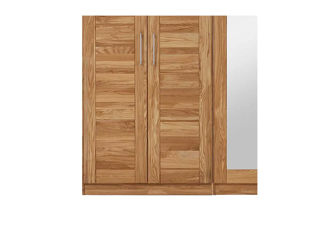 Schlafzimmerschrank aus Wildeiche Massivholz 5 türig