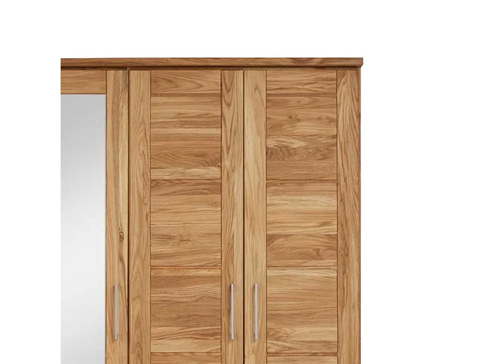 Schlafzimmerschrank aus Wildeiche Massivholz 5 türig