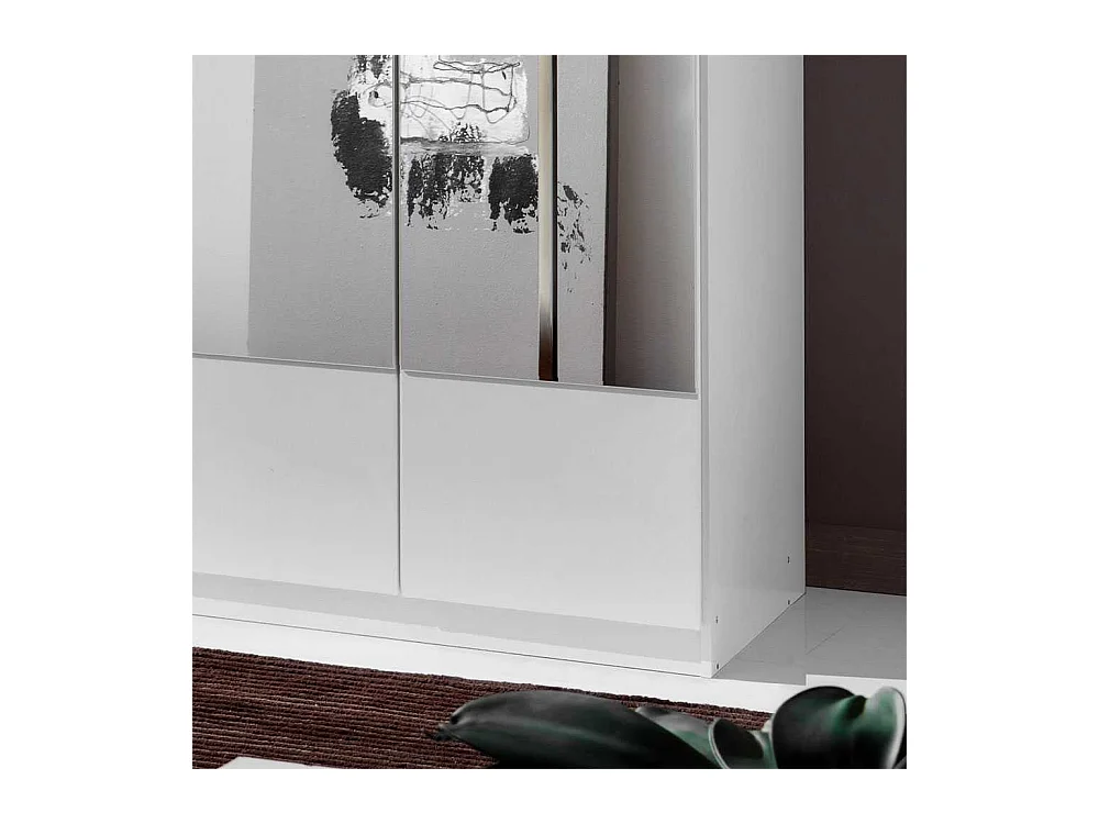 Drehtürenschrank in Weiß 135 cm breit