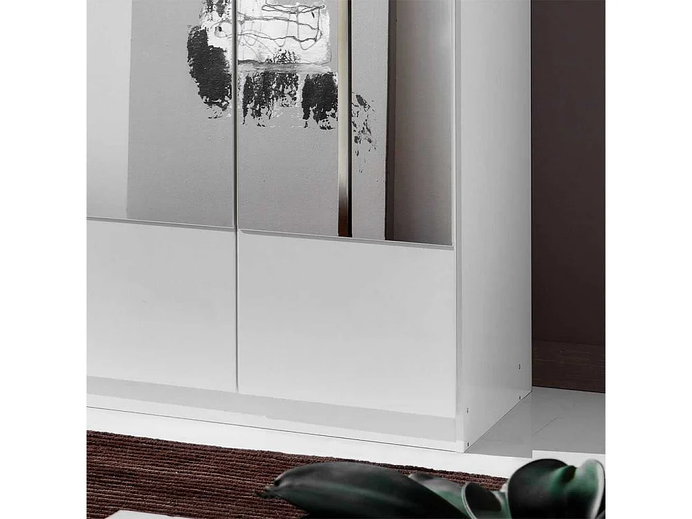 Drehtürenschrank in Weiß 135 cm breit