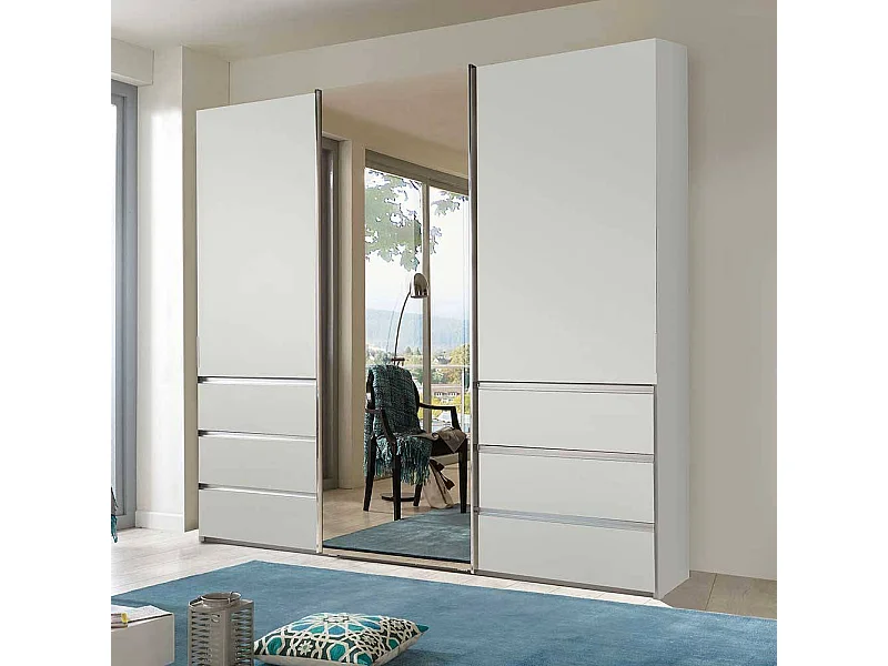 Kleiderschrank Schiebetüren in modernem Design Metallgriffen