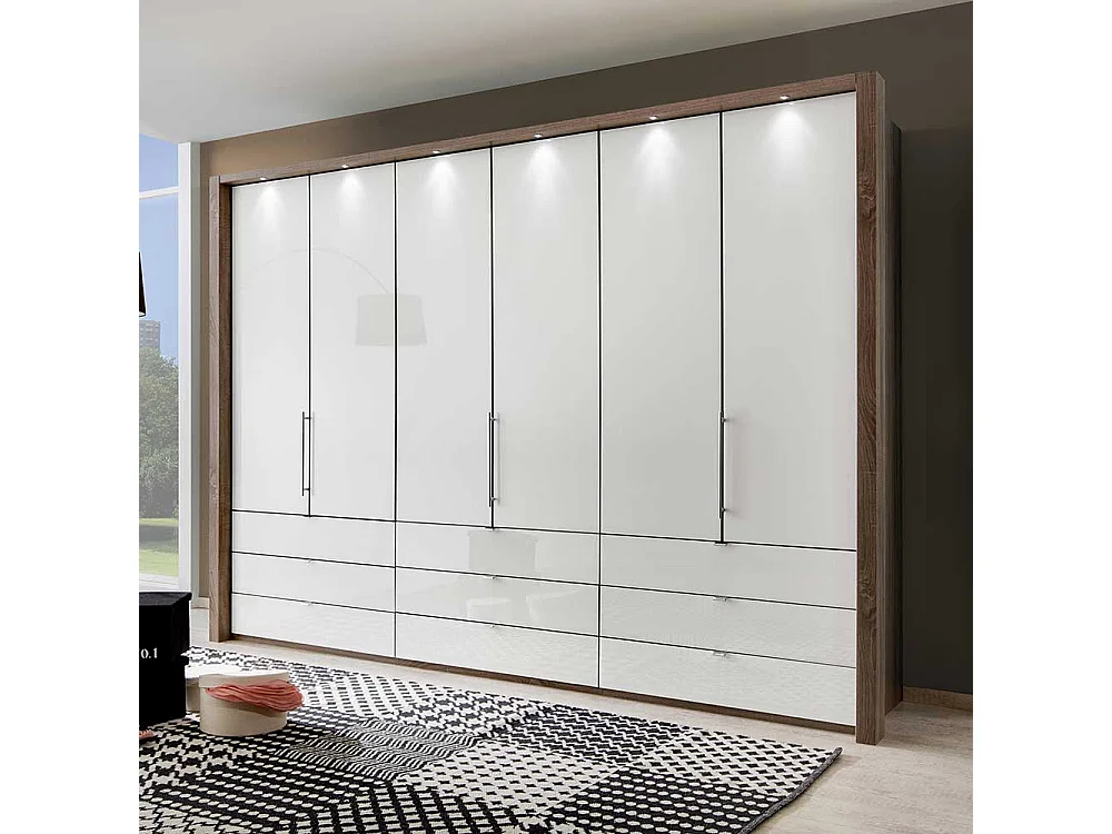 Falttüren Kleiderschrank in Weiß Braun LED Beleuchtung