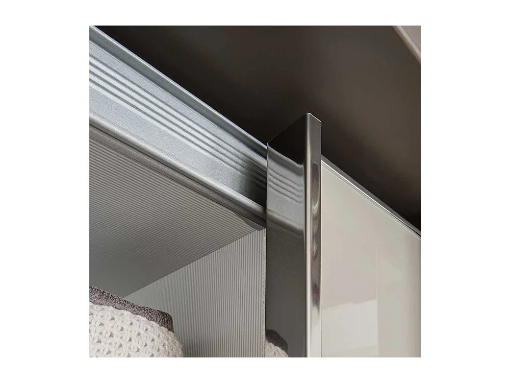 Schwebetürenkleiderschrank in Hellgrau und Braun 240 cm hoch