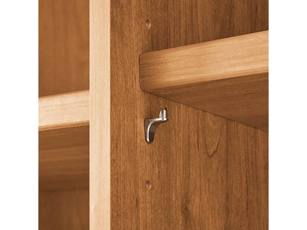 Kleiderschrank Holzkleiderschrank mit Drehtüren 197 cm breit