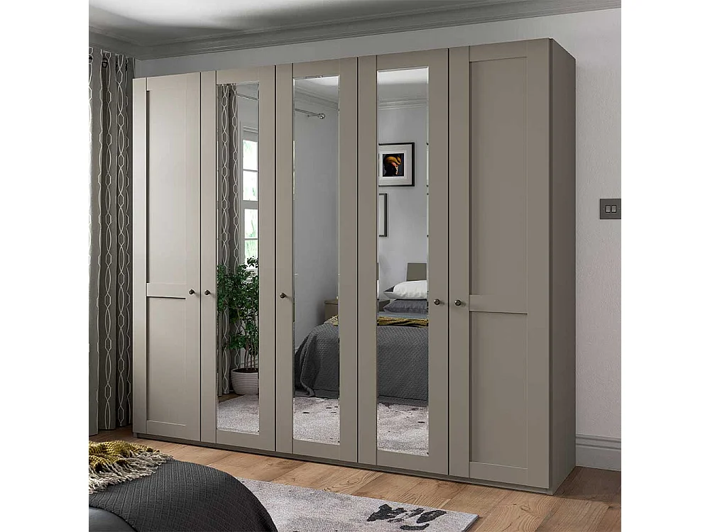 Drehtürenschrank mit Spiegeln in Hellgrau Made in Germany