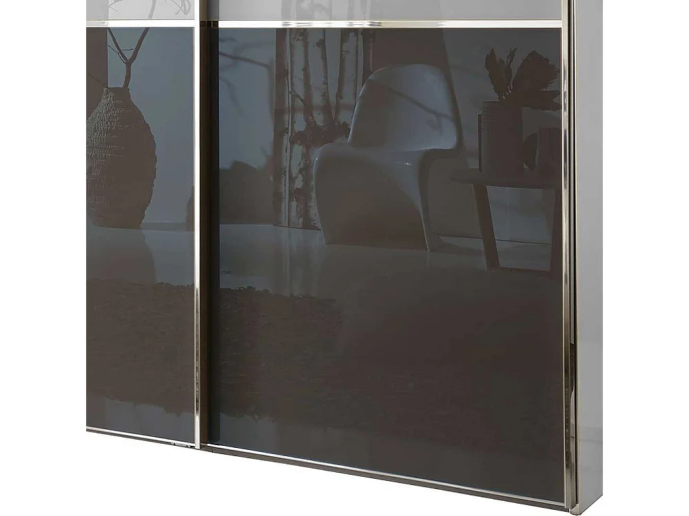 Schlafzimmerkleiderschrank in Weiß und Braun Schwebetüren