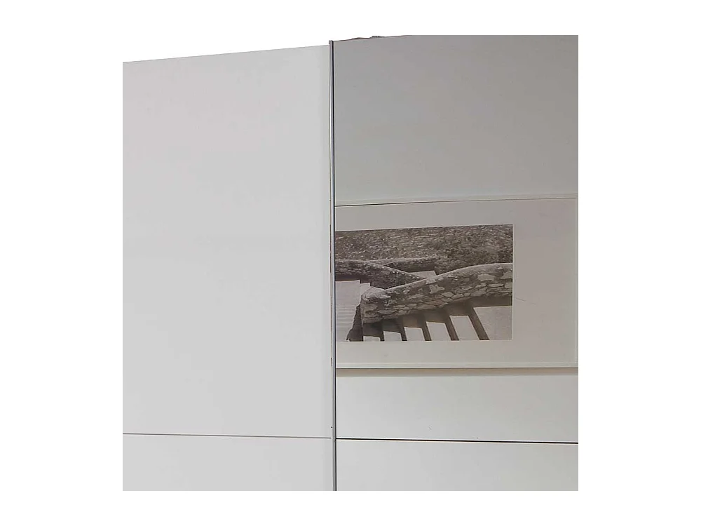 Schwebetürenschrank Weiß Spiegel in modernem Design 179 cm breit