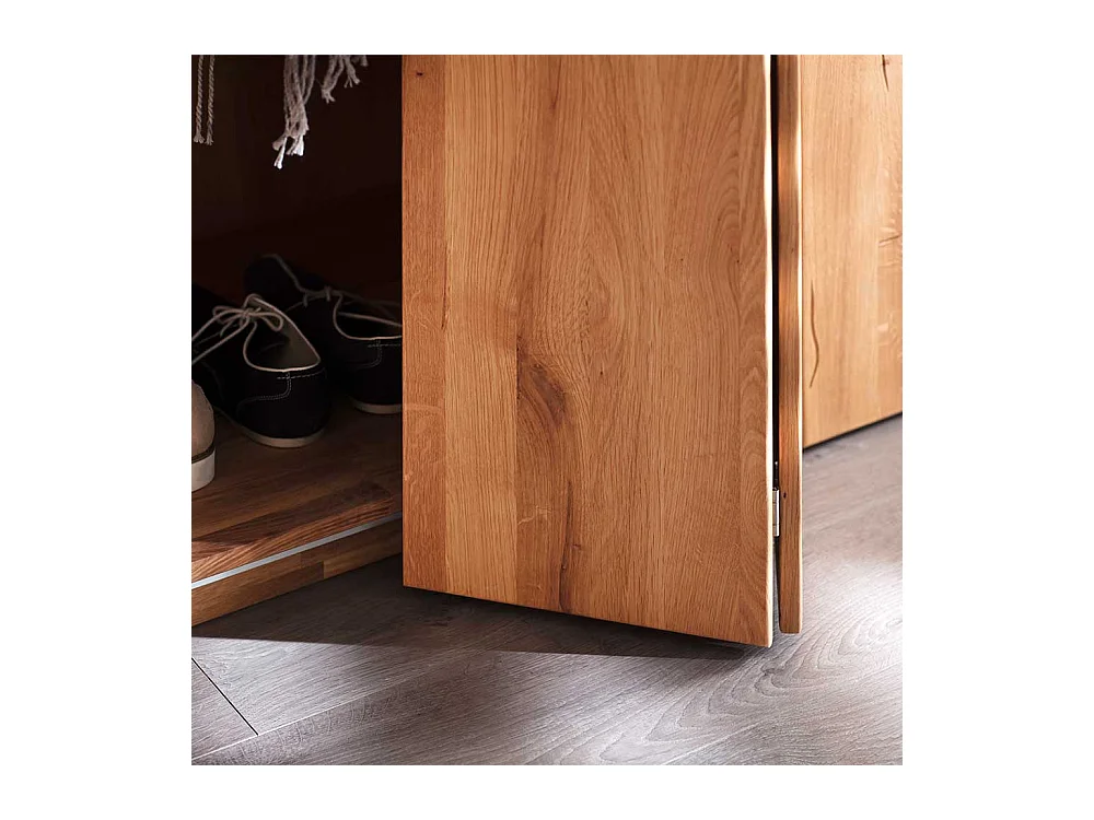 Schlafzimmerschrank mit 2 Falttüren Wildeiche Massivholz