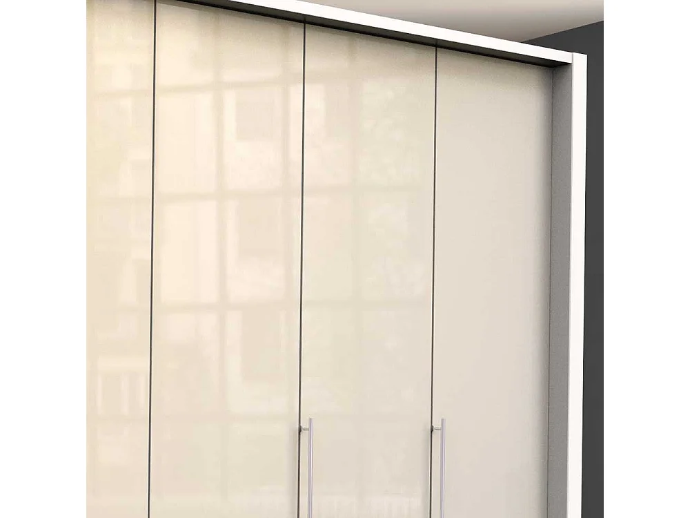 Cremefarbener Schlafzimmerschrank 4 türig 8 Schubladen