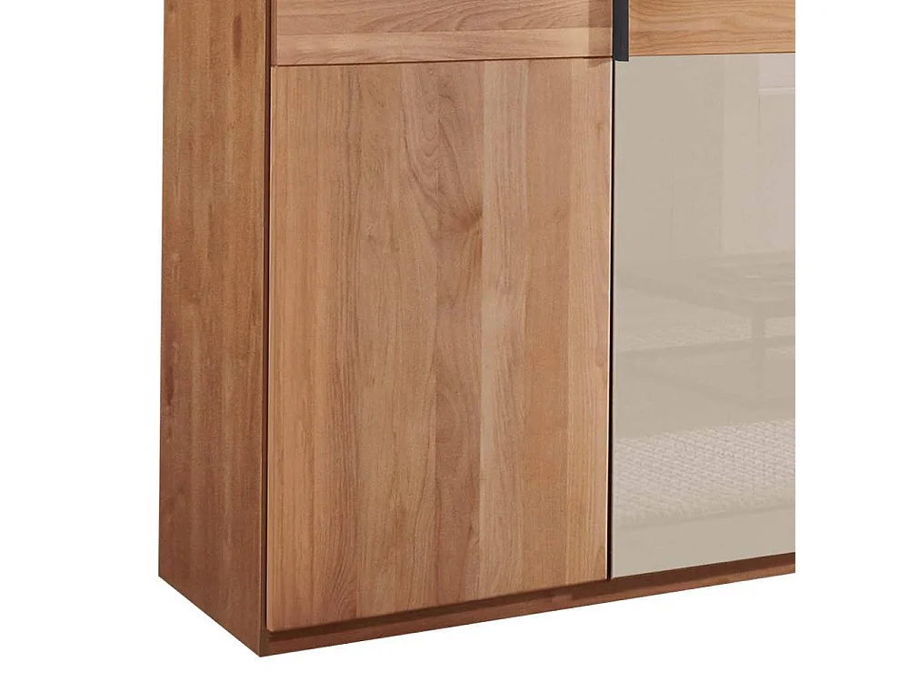 Kleiderschrank Schlafzimmerschrank teilmassiv in Erlefarben & Champagner