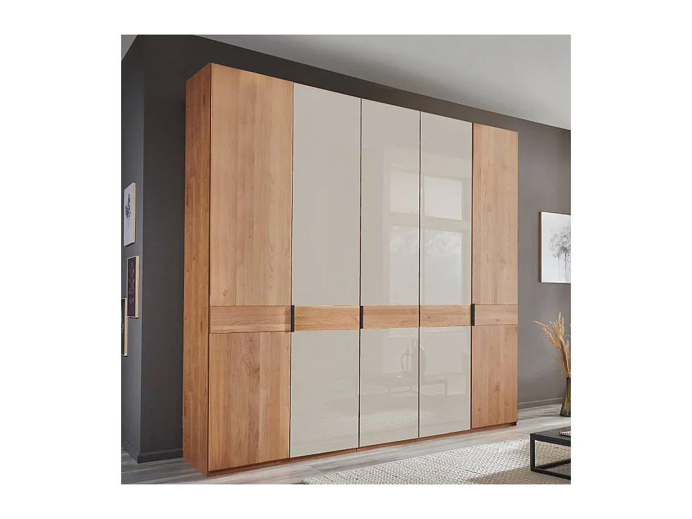 Schlafzimmerschrank Drehtürenschrank in modernem Design 246 cm breit