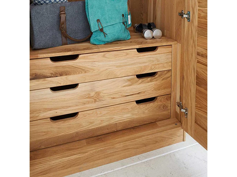 Kleiderschrank mit 3 Türen Wildeiche Massivholz