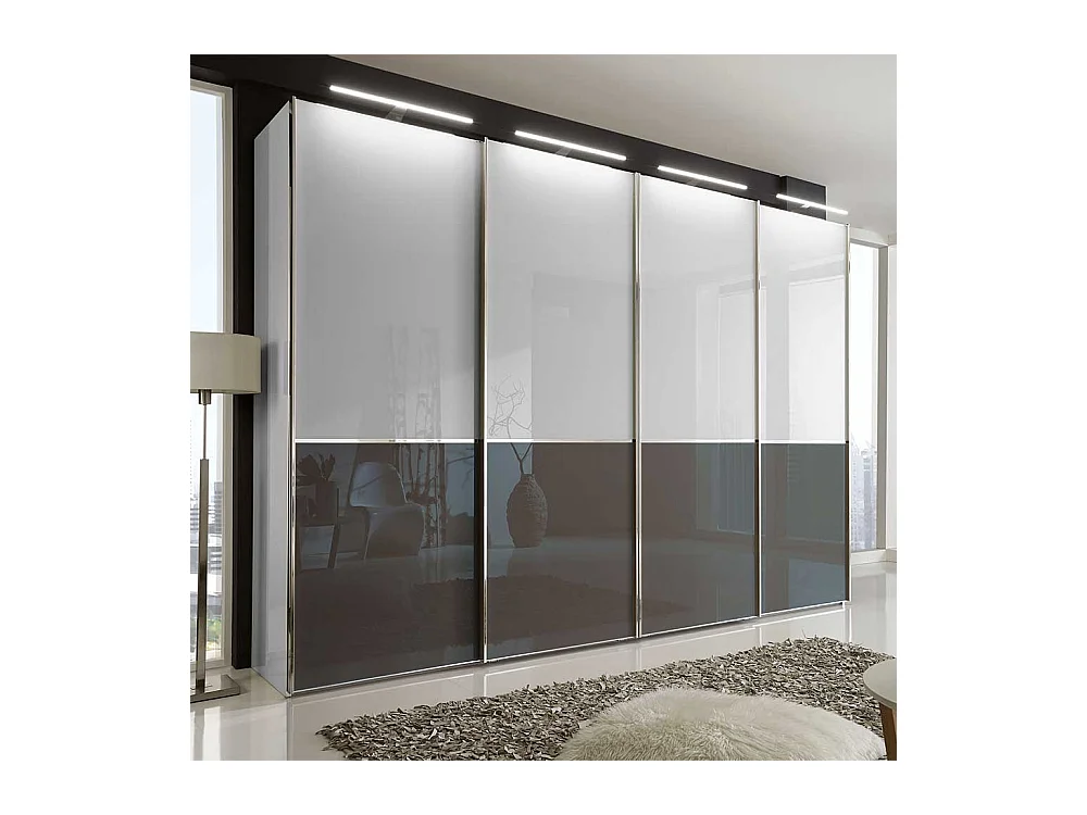 Kleiderschrank in Weiß und Braun 4 Schwebetüren