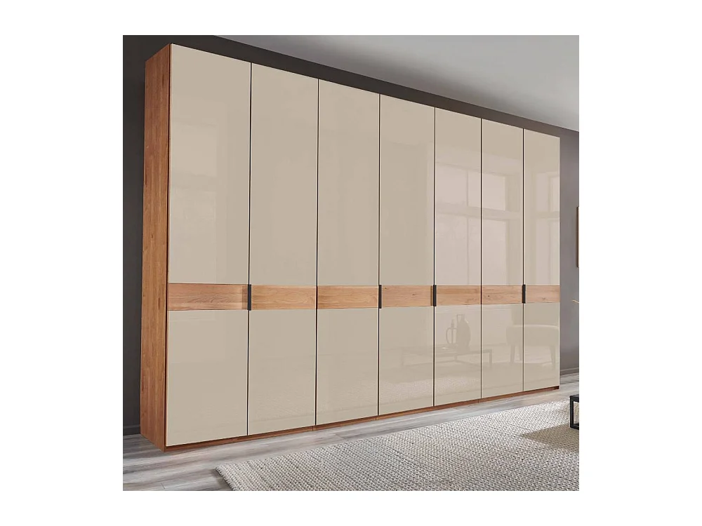 Drehtürenschrank Wäscheschrank in Erlefarben und Champagner