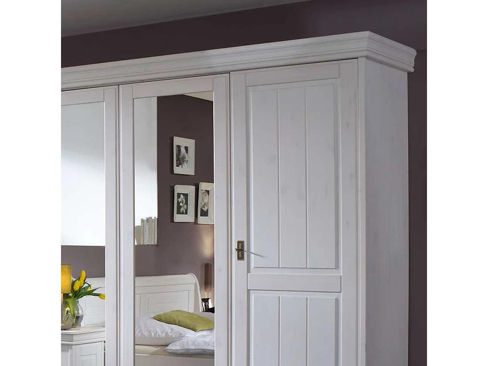 Schlafzimmerschrank in Weiß Glas