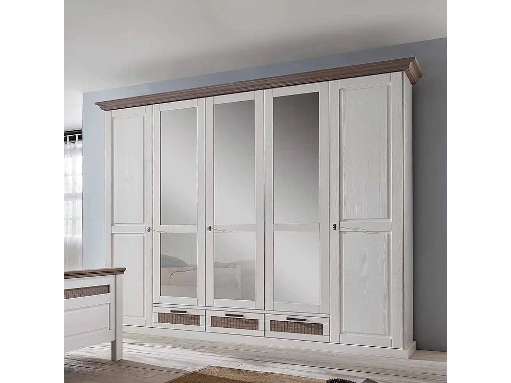 Schlafzimmerschrank im Landhausstil Weiß abschließbar