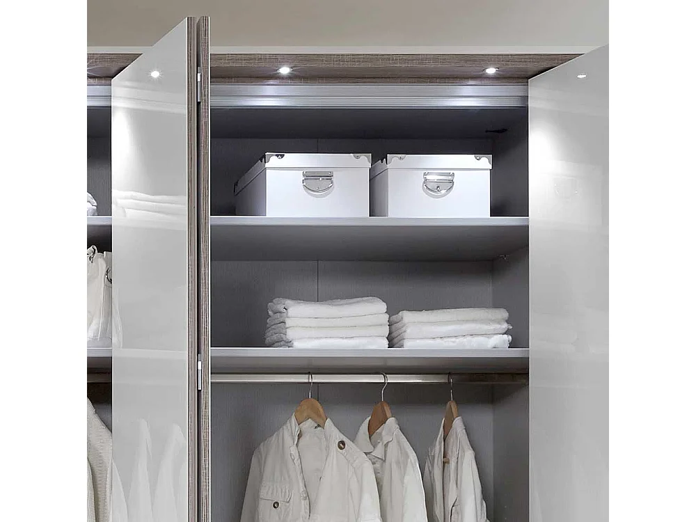 Falttüren Schlafzimmerschrank in Weiß und Trüffelfarben Made in Germany