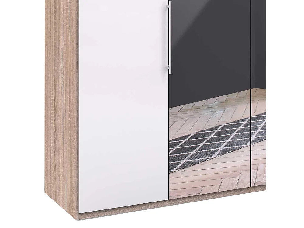 Spiegel Kleiderschrank mit drei Falttüren modern