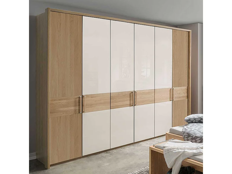 Schlafzimmerschrank in Beige und Eiche 6-türig