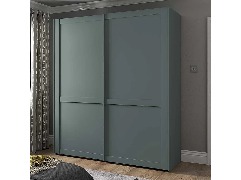Schiebetürenschrank graugruen im Landhausstil Made in Germany
