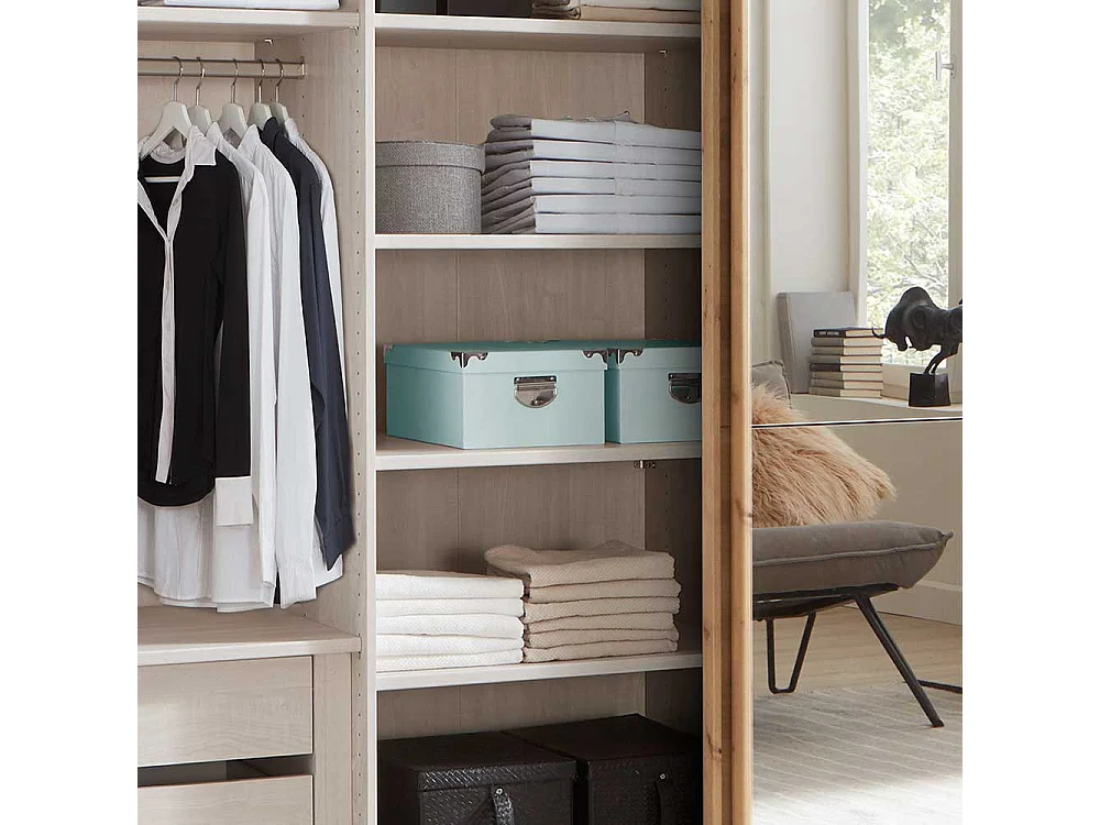 Kleiderschrank in Eiche Bianco Schwebetüren