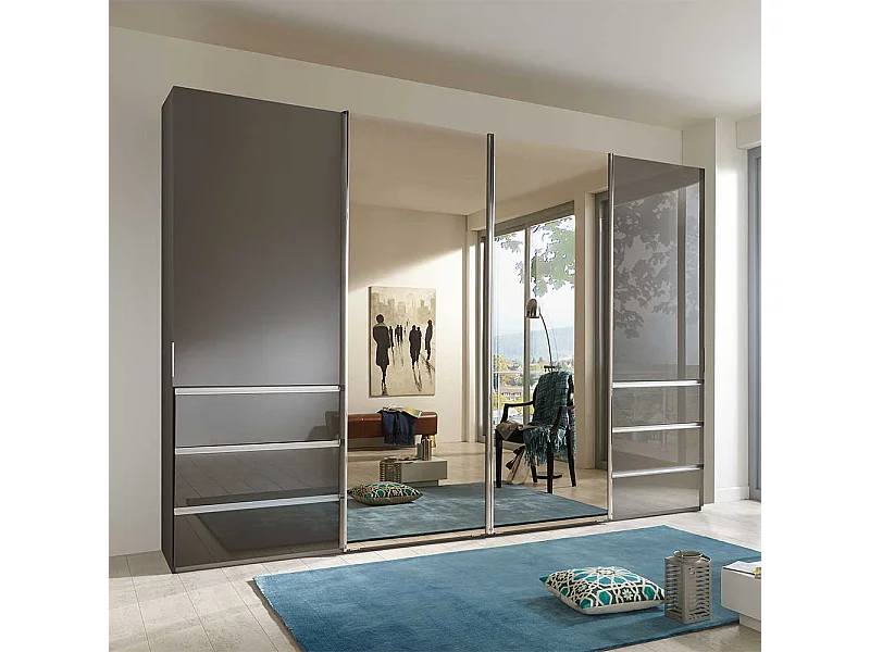 Kleiderschrank Schiebetüren in Braun glasbeschichtet