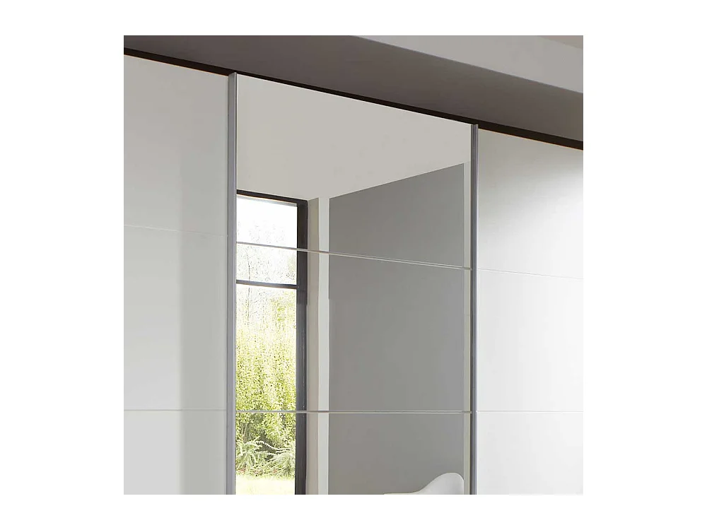 Schwebetürenschrank in Weiß mit Spiegeltür 270 cm breit