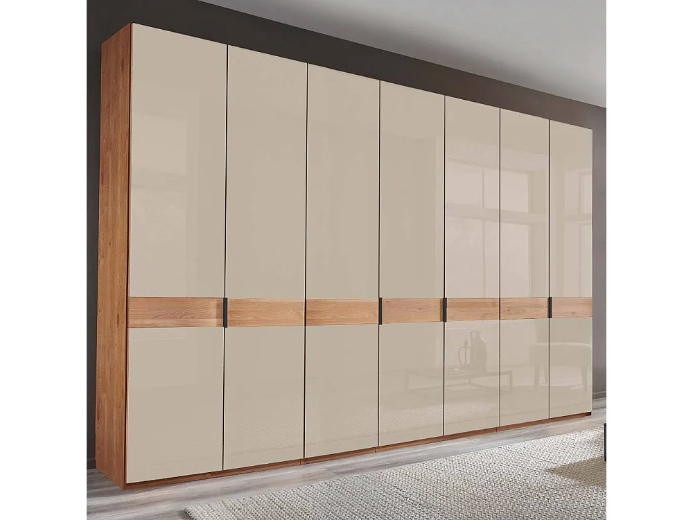 Schlafzimmerschrank Drehtürschrank in Champagner und Erlefarben