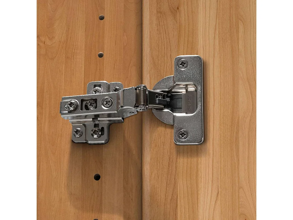 Drehtürenschrank Schlafzimmerschrank 295 cm breit mit Metallgriffen