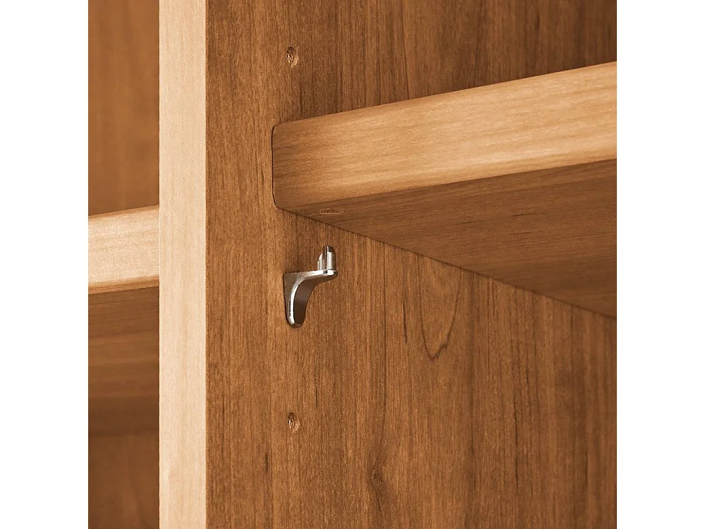 Holzkleiderschrank Drehtürenschrank 344 cm breit in Erlefarben